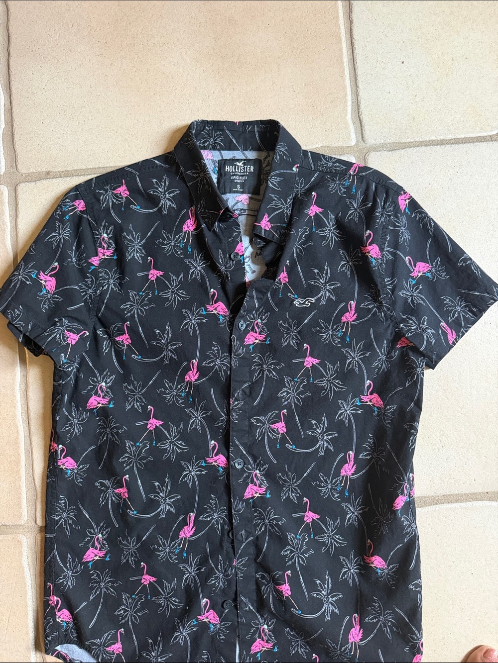 Hollister Black Short-Sleeve Button-Down Shirt with Pink Flamingo Print